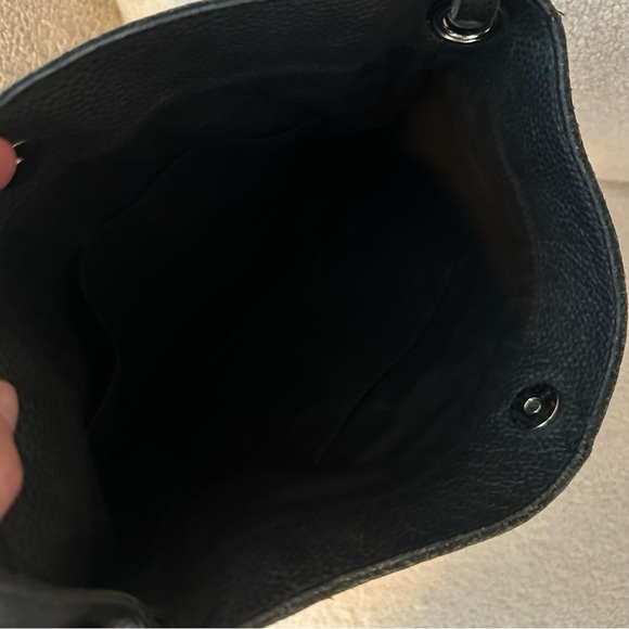 Milla Jackie black pebble leather bucket bag. - Picture 6 of 6